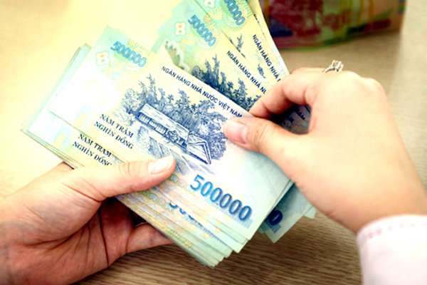 Lương cơ sở tăng 100.000 đồng mỗi tháng từ 01/7/2019 Lương cơ sở tăng 100.000 đồng mỗi tháng từ 01/7/2019