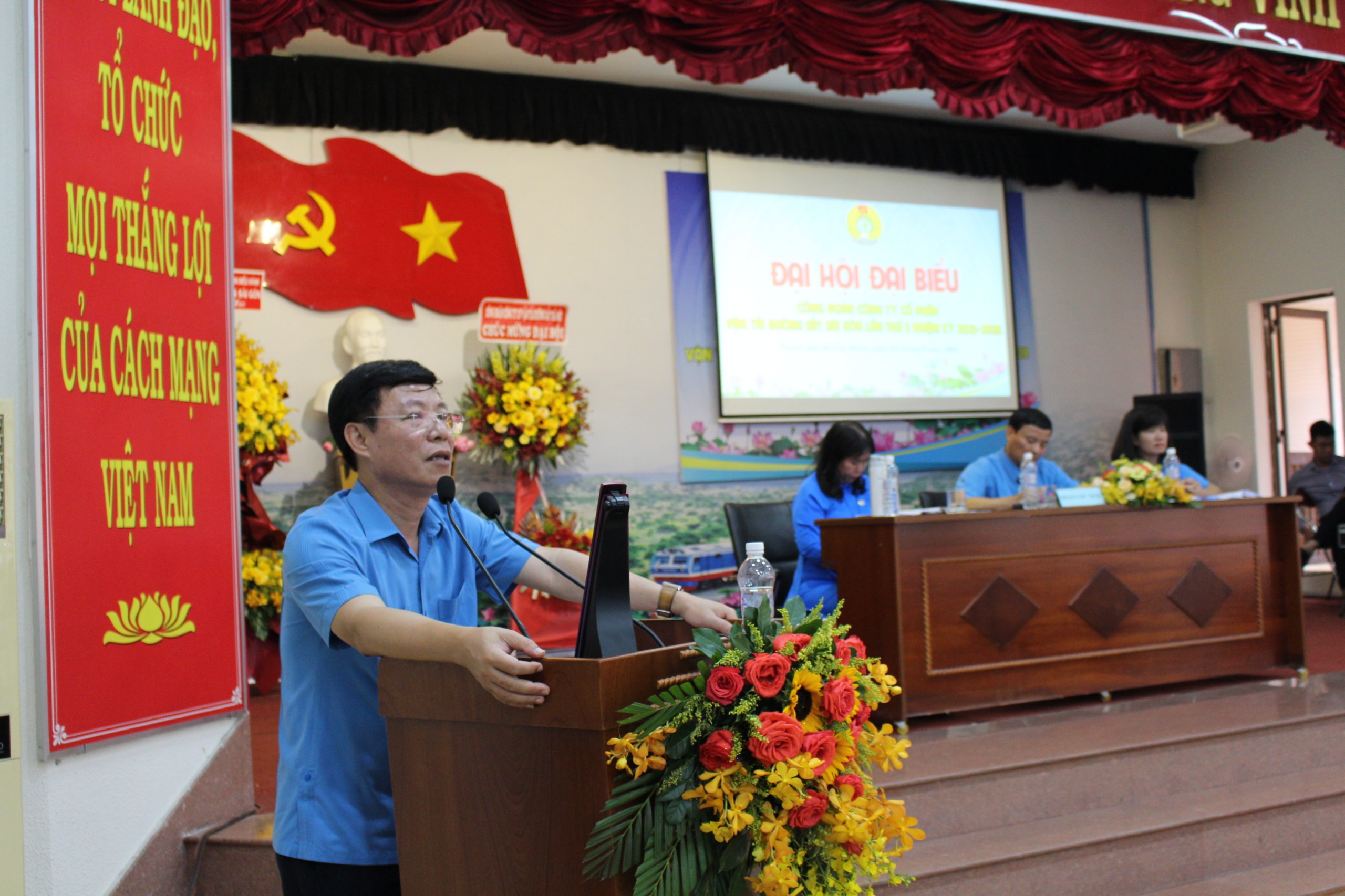 CÔNG ĐOÀN CÔNG TY CỔ PHẦN VẬN TẢI ĐƯỜNG SẮT SÀI GÒN TỔ CHỨC ĐẠI HỘI CÔNG ĐOÀN LẦN THỨ II, NHIỆM KỲ 2023 - 2028 CÔNG ĐOÀN CÔNG TY CỔ PHẦN VẬN TẢI ĐƯỜNG SẮT SÀI GÒN TỔ CHỨC ĐẠI HỘI CÔNG ĐOÀN LẦN THỨ II, NHIỆM KỲ 2023 - 2028